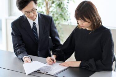 携帯の分割審査に落ちてしまう人の特徴は？通りやすくなるコツや審査がなくても契約できる格安SIMも紹介！