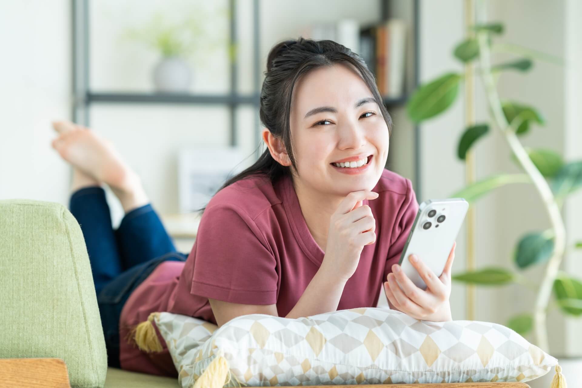 女性 スマホ